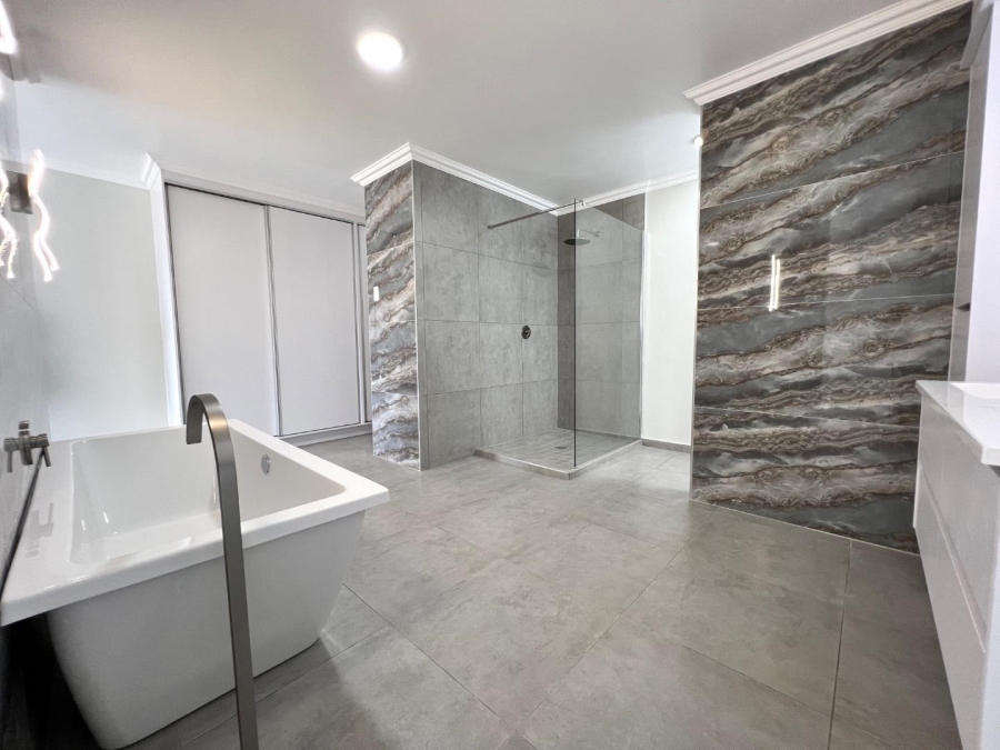 3 Bedroom Property for Sale in Noorsekloof Eastern Cape